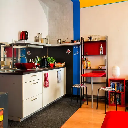 The Book Nest Apartment Ljubljana