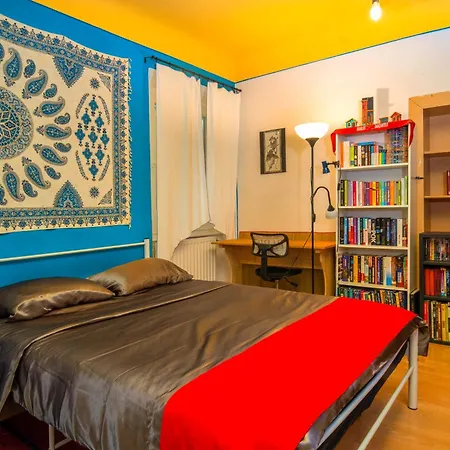 The Book Nest Apartment *