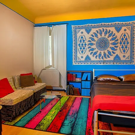 The Book Nest Apartment *